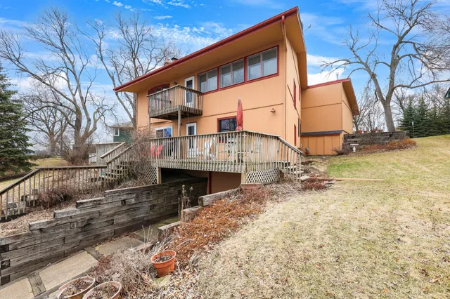 $800,000 | 2680 South Shore Drive, Prior Lake, MN 55372