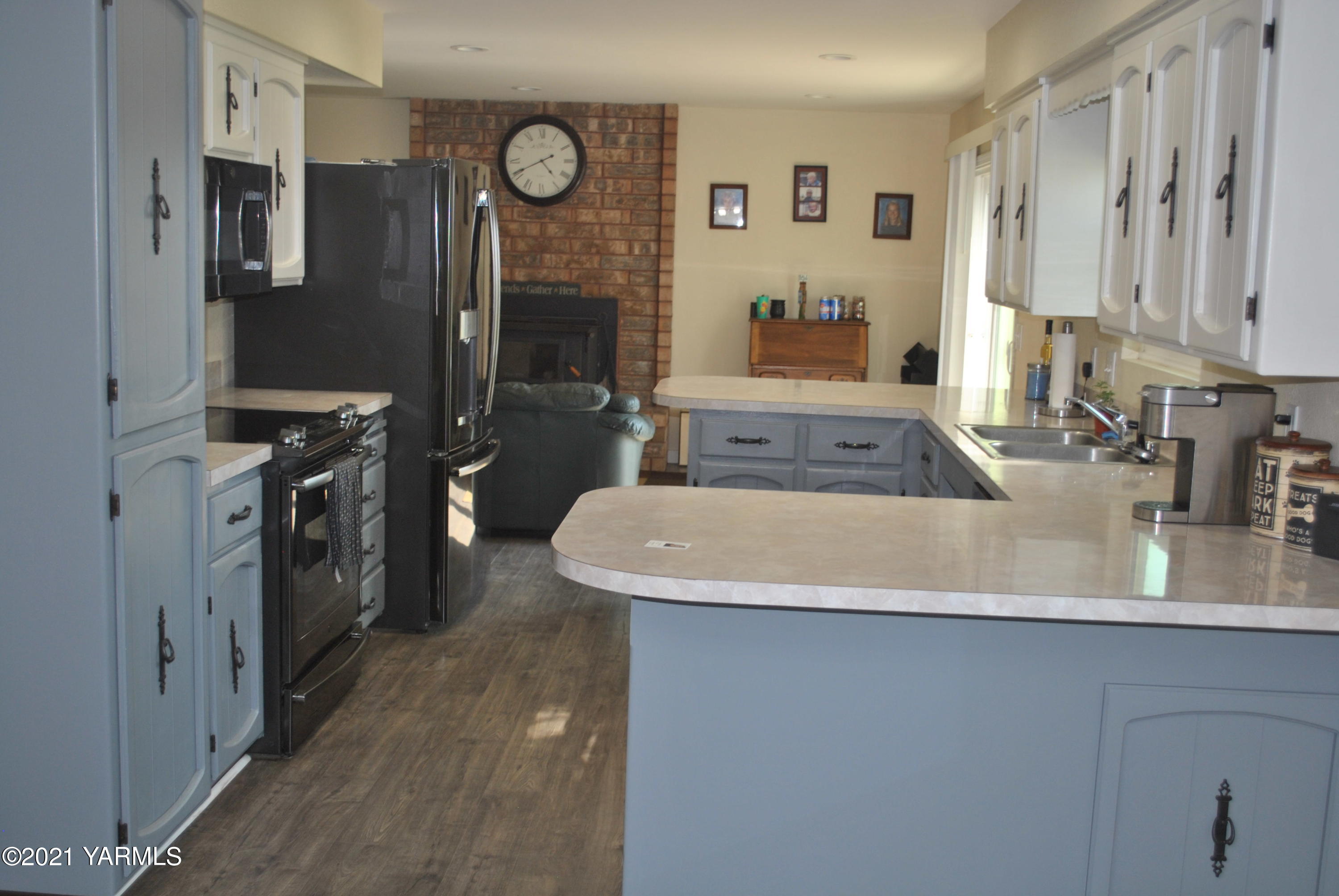 1890 County Line Road Grandview, WA 98930 - Photo 15 of 19 DSC_4056