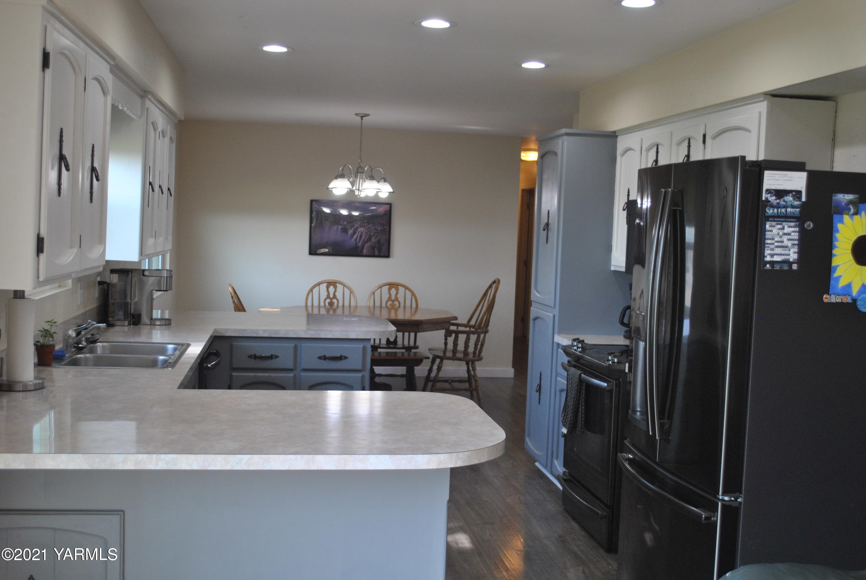 1890 County Line Road Grandview, WA 98930 - Photo 17 of 19 DSC_4060