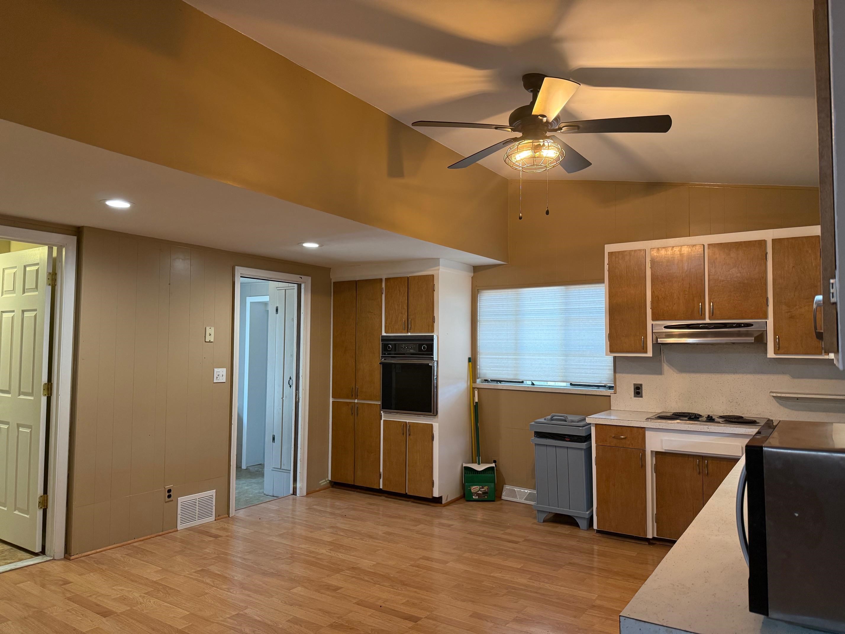 3738 Pineland Point Gladwin, MI 48624 - Photo 7 of 50