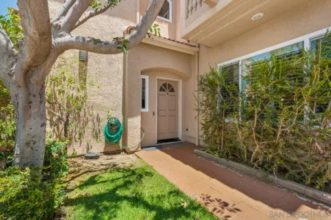 $899,888 | 3653 Third Avenue, Unit 1, San Diego, CA 92103
