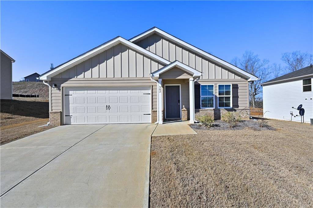 562 Pemberton Street Kingston, GA 30145 - Photo 2 of 31