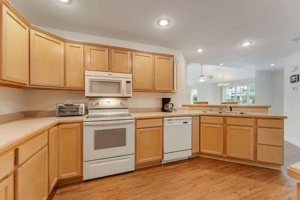 $340,000 | 1902 Huntington Park Drive, Unit 1902, Reedsburg, WI 53959