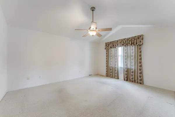 $340,000 | 1902 Huntington Park Drive, Unit 1902, Reedsburg, WI 53959