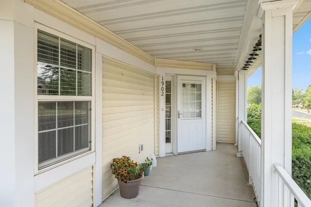 $350,000 | 1902 Huntington Park Drive, Unit 1902, Reedsburg, WI 53959