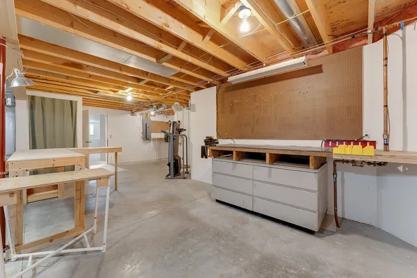 $340,000 | 1902 Huntington Park Drive, Unit 1902, Reedsburg, WI 53959