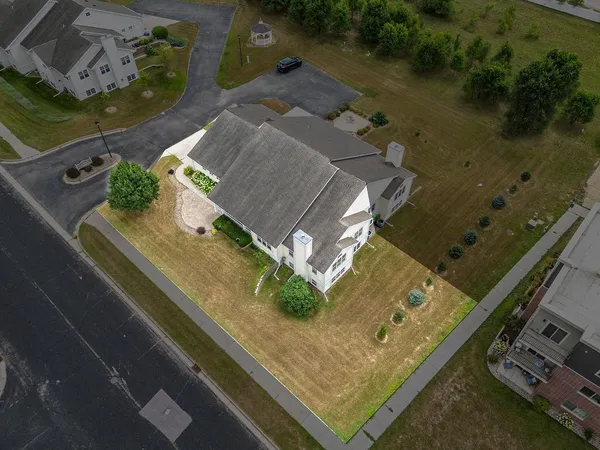 $340,000 | 1902 Huntington Park Drive, Unit 1902, Reedsburg, WI 53959