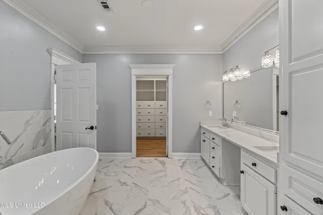 $749,900 | 49 Canebrake Boulevard, Hattiesburg, MS 39402