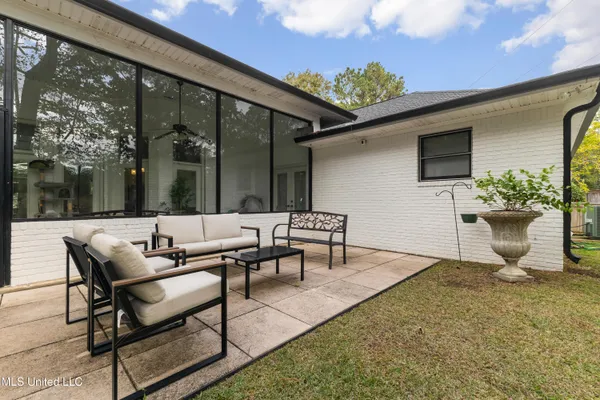 $739,900 | 49 Canebrake Boulevard, Hattiesburg, MS 39402