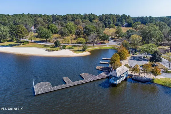 $739,900 | 49 Canebrake Boulevard, Hattiesburg, MS 39402