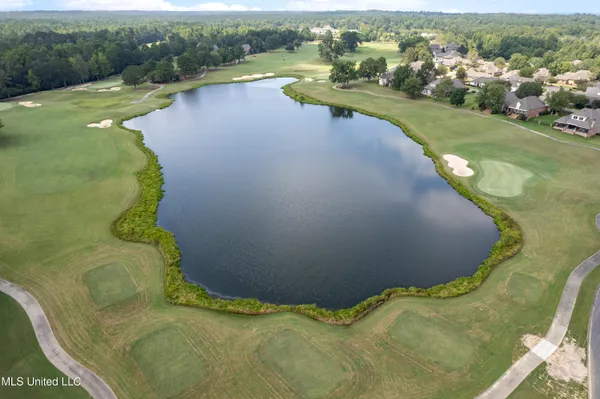 $739,900 | 49 Canebrake Boulevard, Hattiesburg, MS 39402