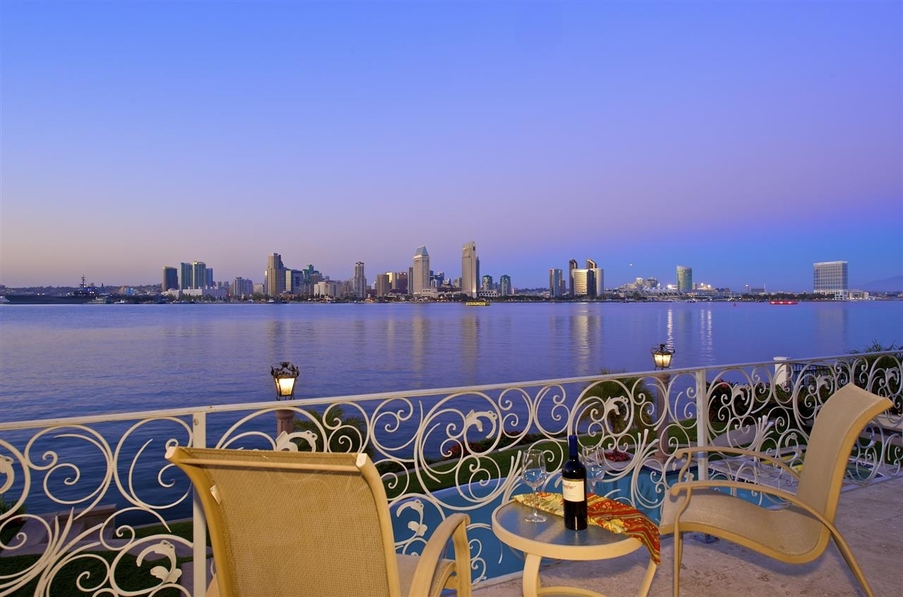 401 1st Street Coronado, CA 92118 - Photo 7 of 21