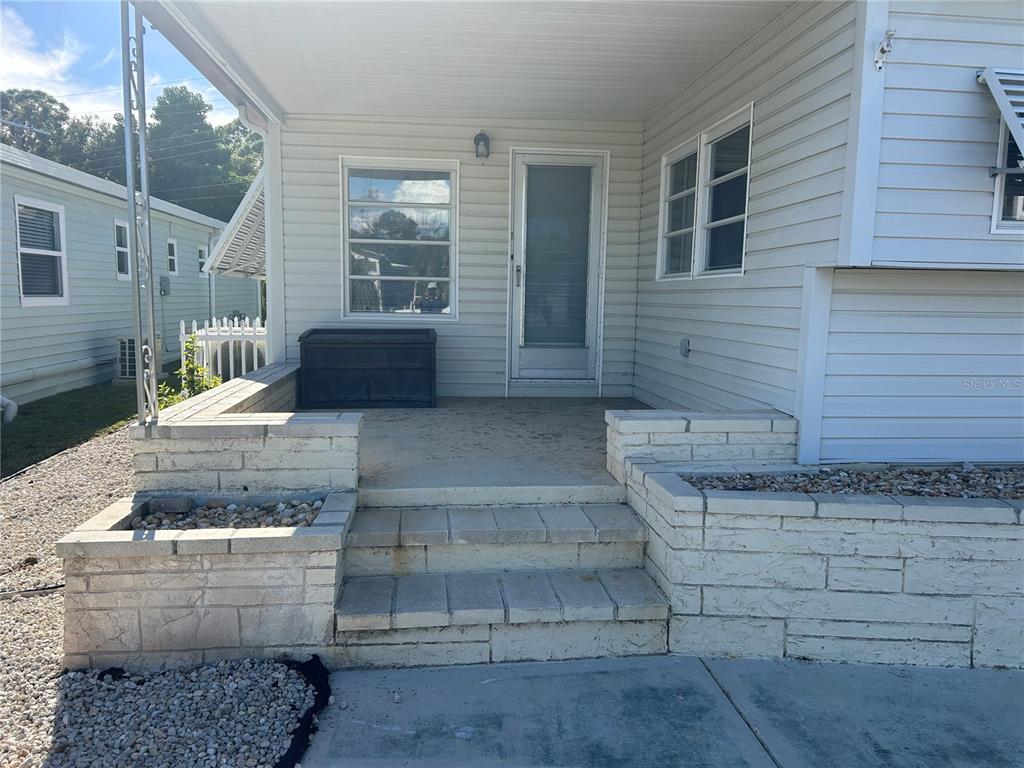 5325 Boca Raton Avenue Sarasota, FL 34234 - Photo 30 of 50 a view of entryway of house