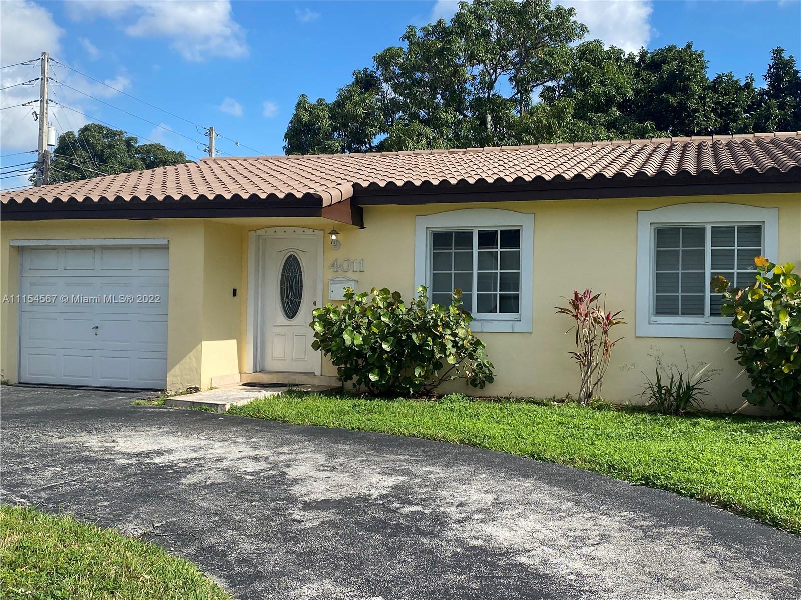 4011 Red Road Coral Gables, FL 33155 - Photo 3 of 12 Gallery Image 3