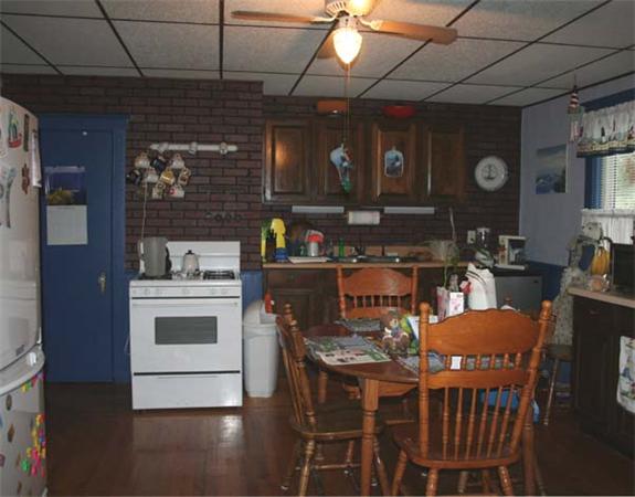 128 Broad Street Fall River, MA 02724 - Photo 4 of 18 Gallery Image 4