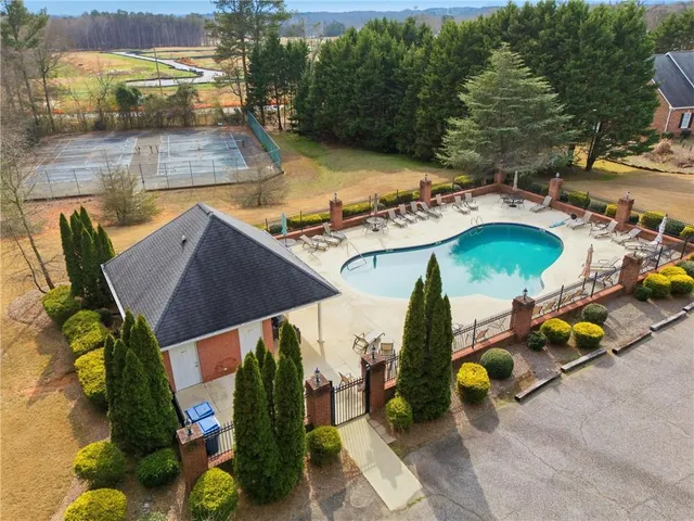 $675,000 | 28 St Ives Way, Winder, GA 30680