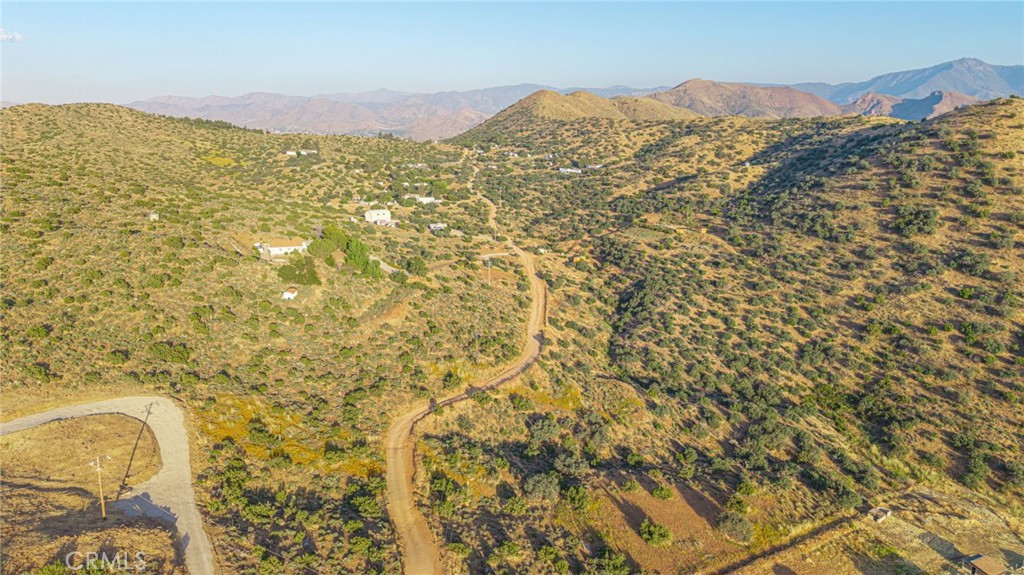 6780 Hubbard Road Acton, CA 93510 - Photo 12 of 36
