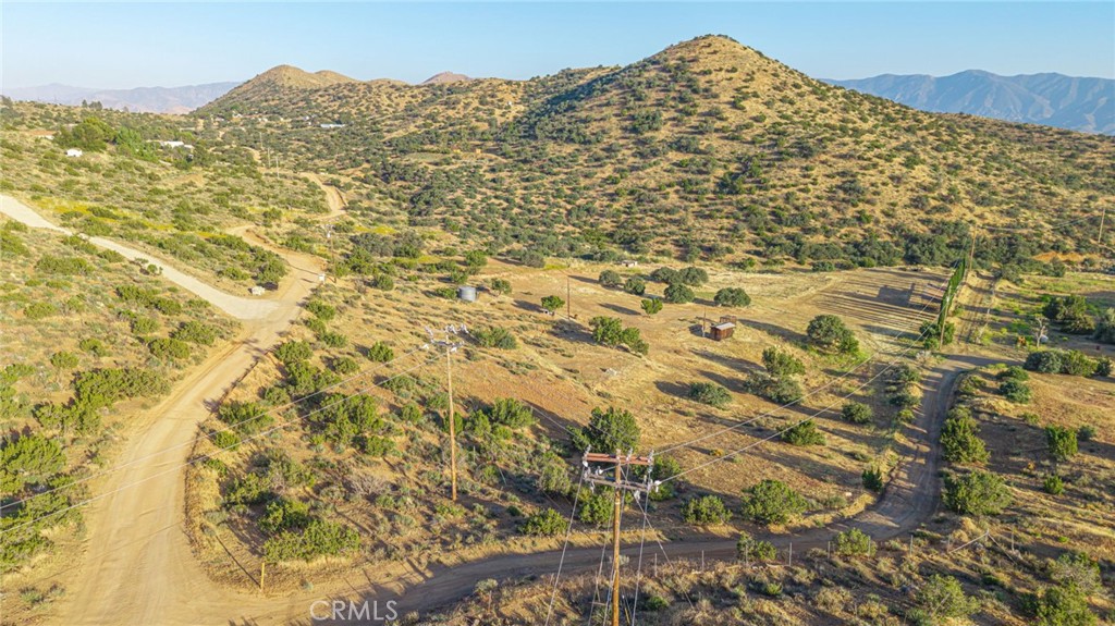 6780 Hubbard Road Acton, CA 93510 - Photo 18 of 36 a view of a large building