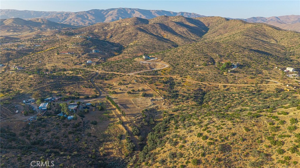 6780 Hubbard Road Acton, CA 93510 - Photo 9 of 36 a view of a dry yard