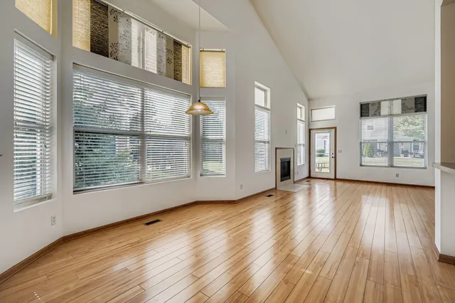 $299,500 | 4579 Half Moon Drive, Unit A, Yorkville, IL 60560