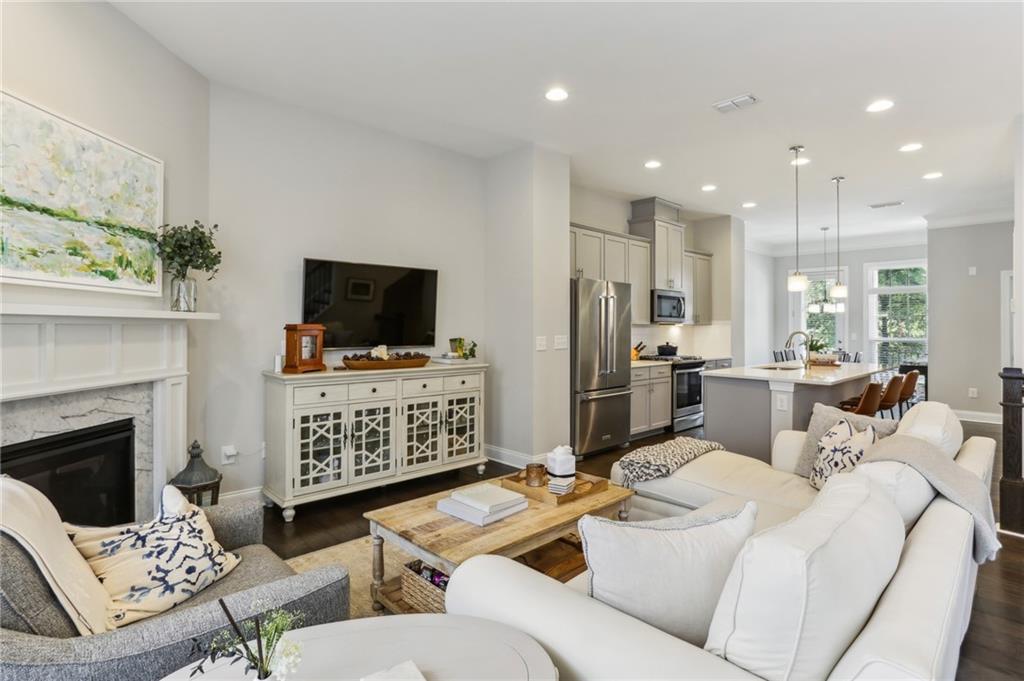 2032 Manchester Street Northeast Atlanta, GA 30324 - Photo 13 of 47