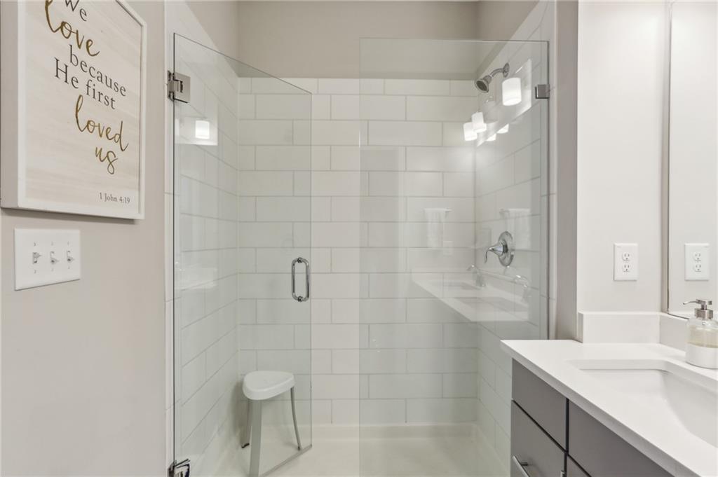 2032 Manchester Street Northeast Atlanta, GA 30324 - Photo 21 of 47