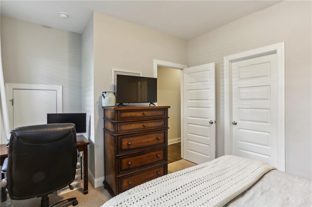 2032 Manchester Street Northeast Atlanta, GA 30324 - Photo 30 of 47