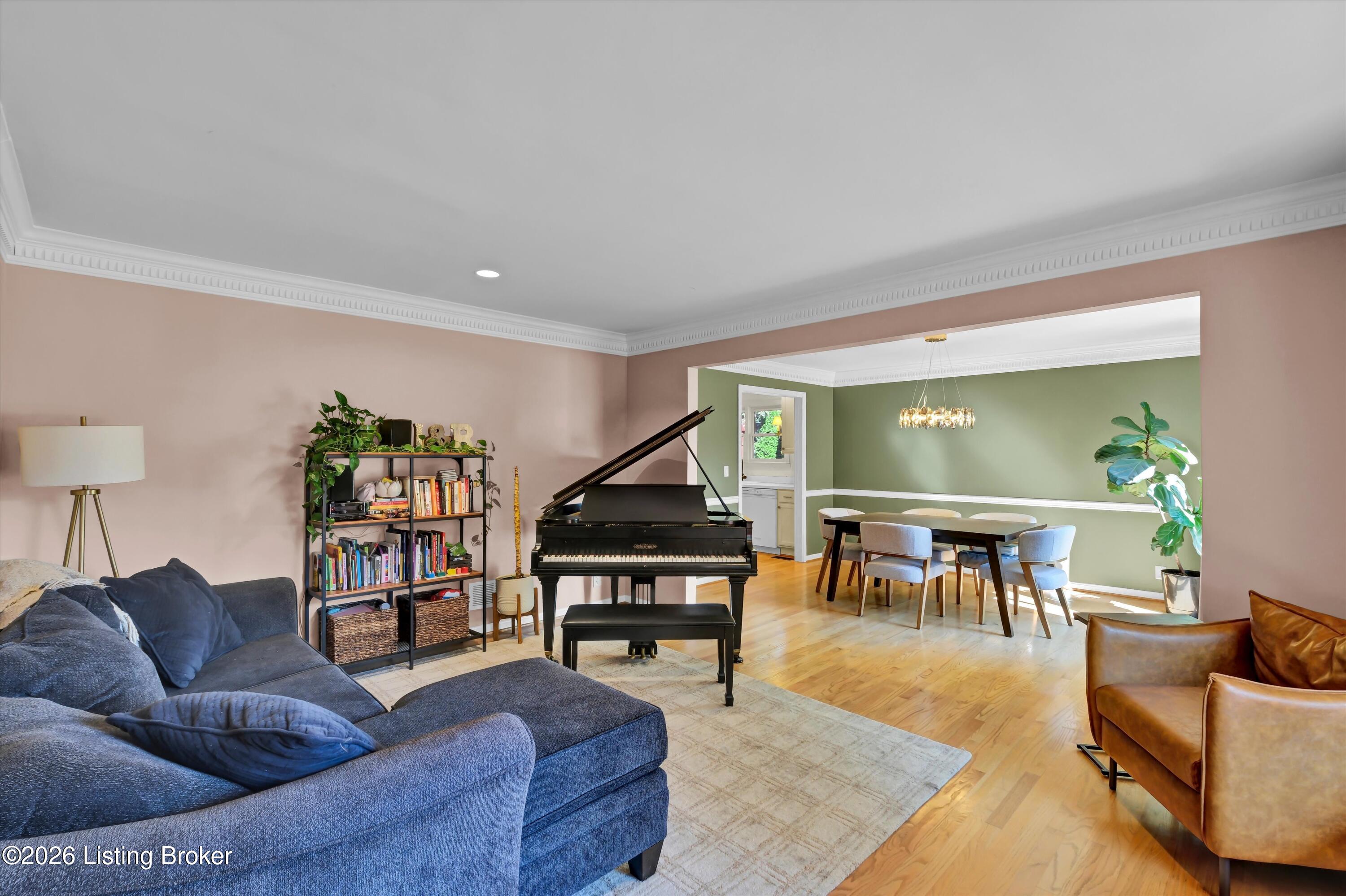 802 Foxgate Road Louisville, KY 40223 - Photo 8 of 71 12-802 Foxgate Rd