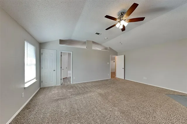$2,075 | 909 Comiskey Court, Saginaw, TX 76179