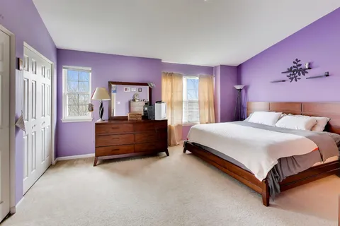 $274,900 | 1276 Shamrock Lane, Pingree Grove, IL 60140