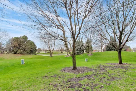 $274,900 | 1276 Shamrock Lane, Pingree Grove, IL 60140