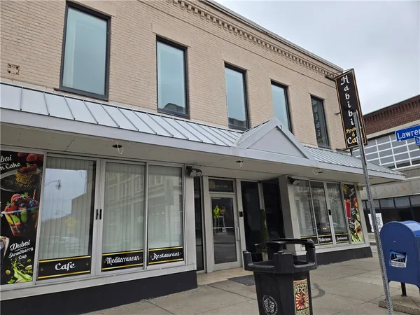 $2,200 | 320 East Avenue, Unit 200, Rochester, NY 14607
