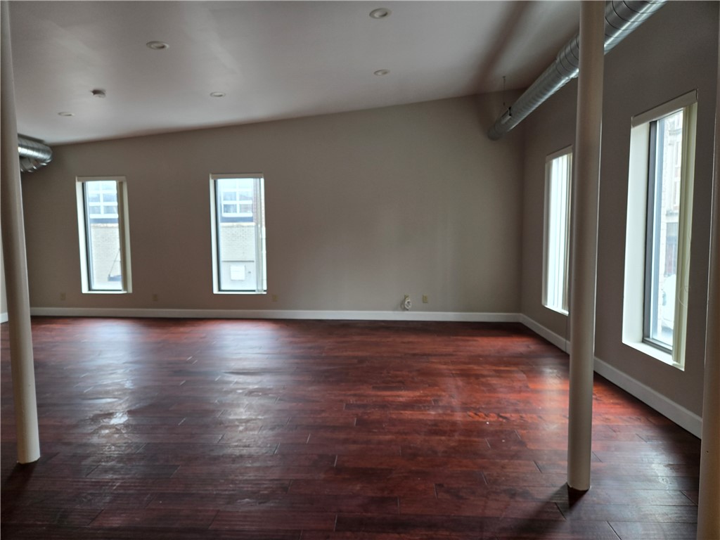 320 East Avenue, Unit 200 Rochester, NY 14607 - Photo 12 of 27