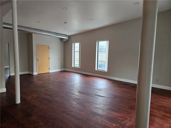 $2,200 | 320 East Avenue, Unit 200, Rochester, NY 14607