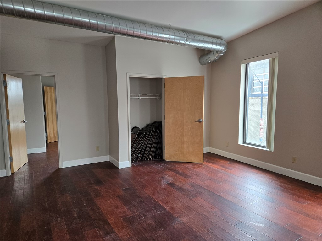 320 East Avenue, Unit 200 Rochester, NY 14607 - Photo 15 of 27