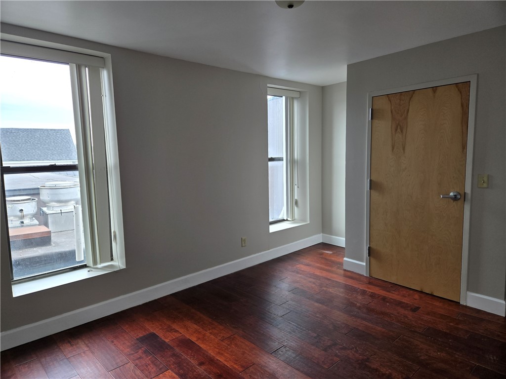 320 East Avenue, Unit 200 Rochester, NY 14607 - Photo 25 of 27