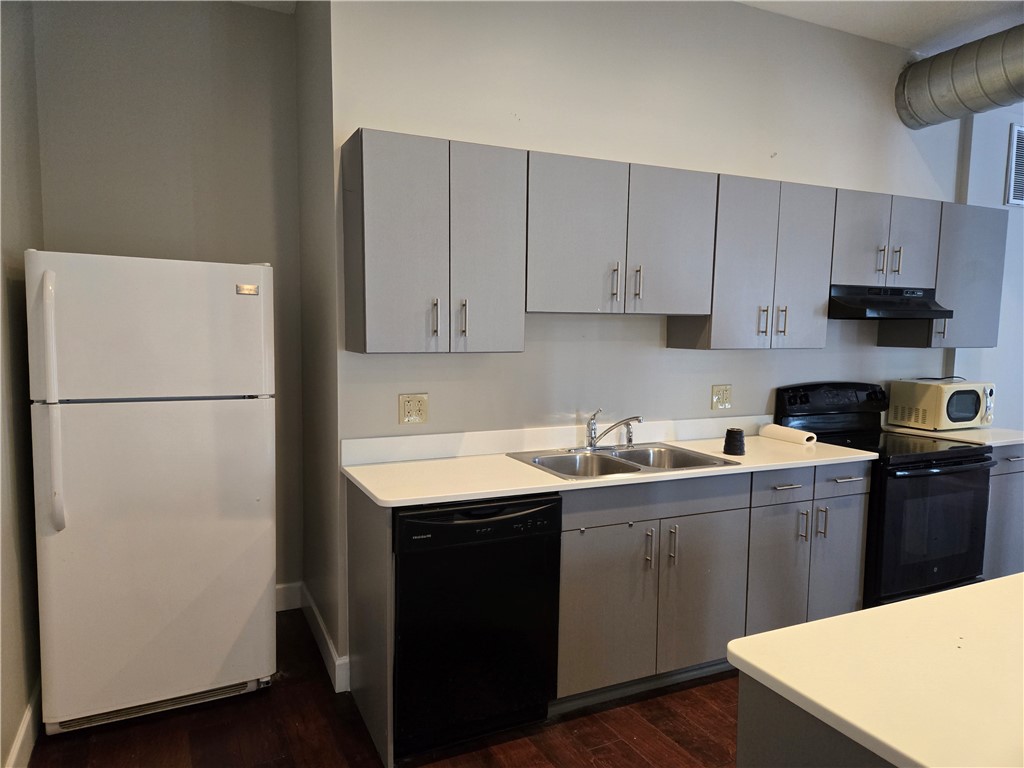 320 East Avenue, Unit 200 Rochester, NY 14607 - Photo 8 of 27