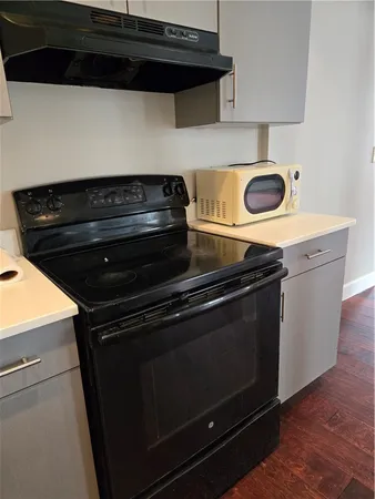 $2,200 | 320 East Avenue, Unit 200, Rochester, NY 14607