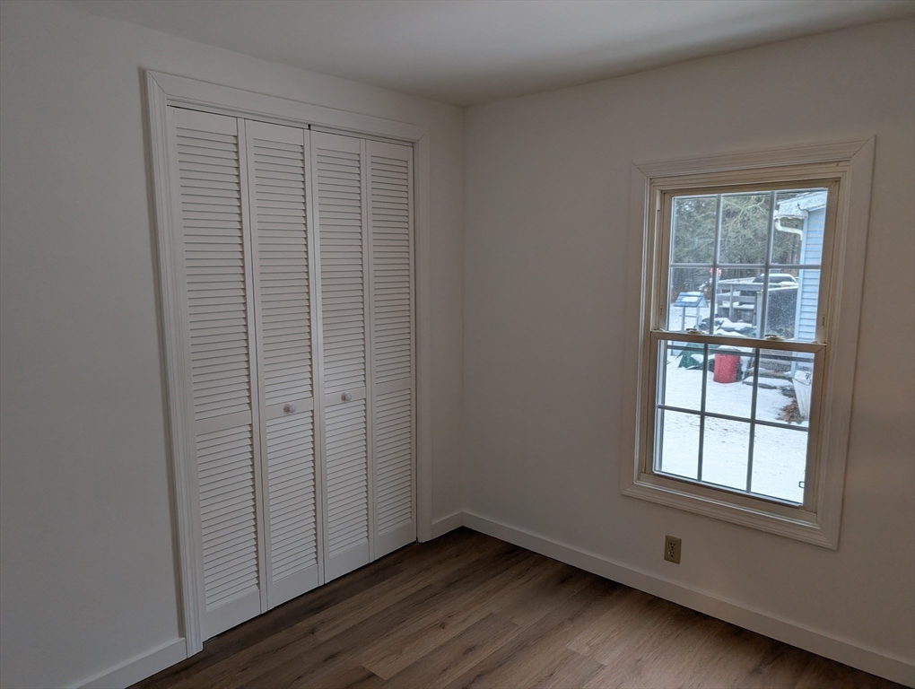 53 Earl Athol, MA 01331 - Photo 12 of 18