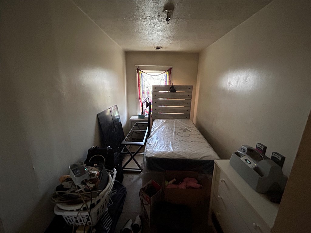 71 Ontario Street Rochester, NY 14605 - Photo 3 of 15