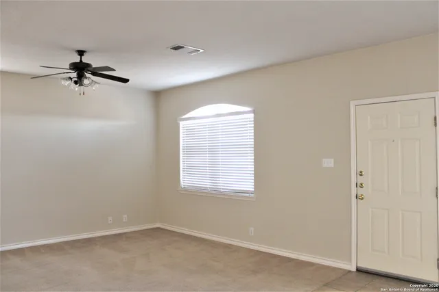 $1,695 | 625 Meadow Arbor Lane, Universal City, TX 78148