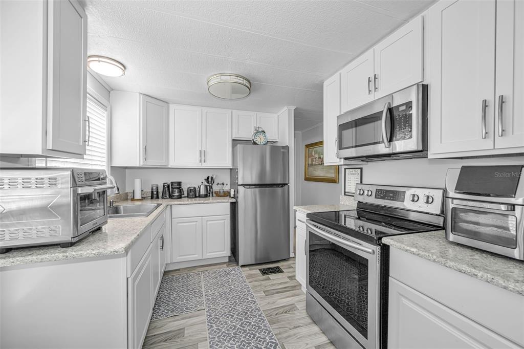 4454 Tucker Square New Port Richey, FL 34652 - Photo 8 of 64