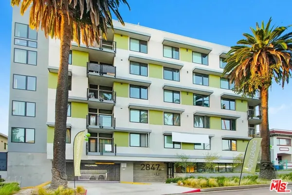 $3,175 | 2847 Leeward Avenue, Unit 206, Los Angeles, CA 90005