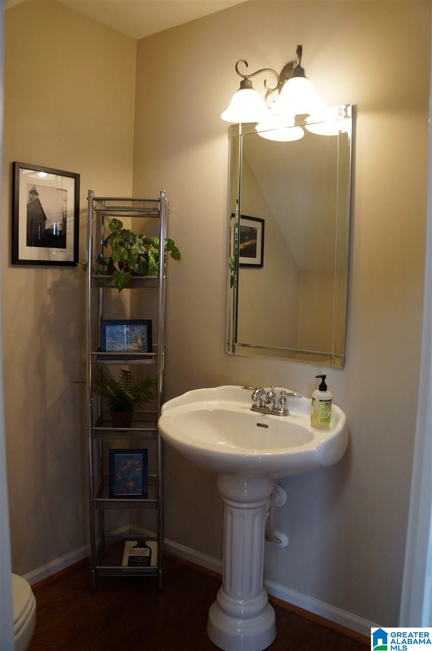 2254 Ridgemont Drive Birmingham, AL 35244 - Photo 7 of 39