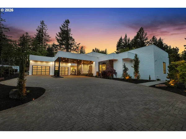 $5,500,000 | 11555 Southeast Hilltop Court, Happy Valley, OR 97086