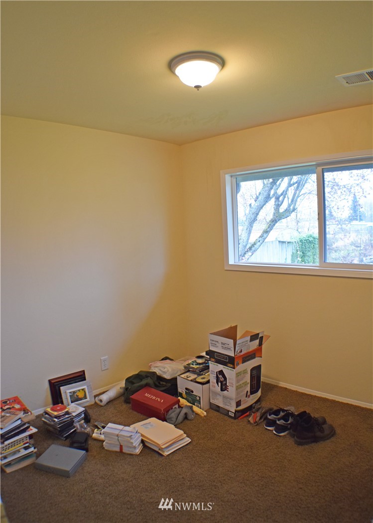 11645 Southeast 170th Place Renton, WA 98058 - Photo 6 of 11