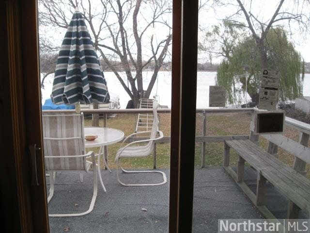 999 County Rd C East Maplewood, MN 55109 - Photo 6 of 10 Gallery Image 6