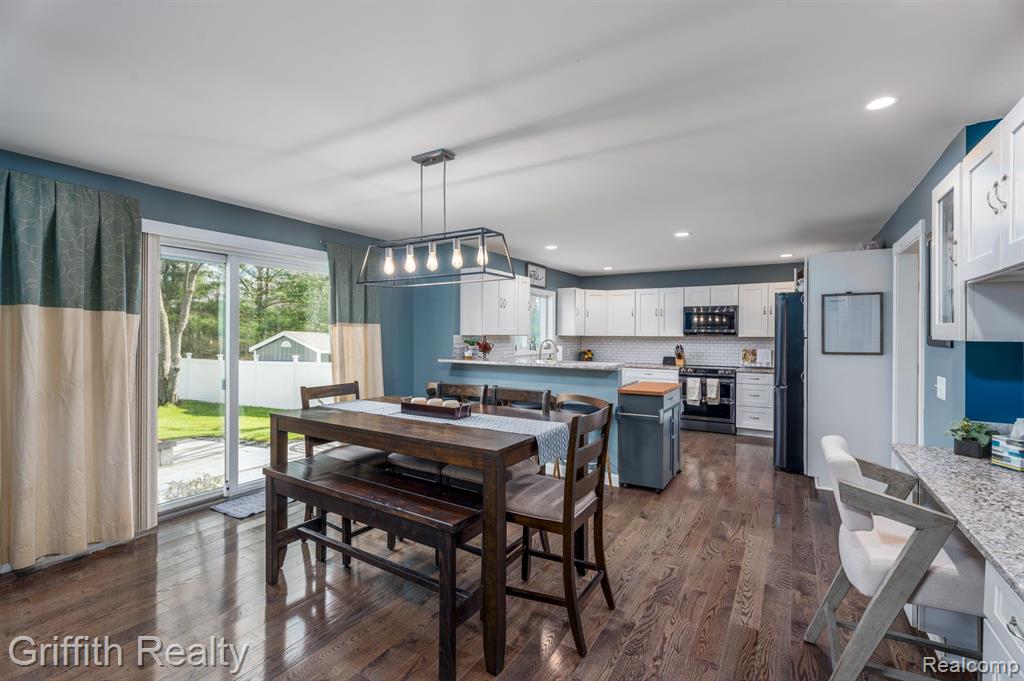 9655 Spicer Road Brighton, MI 48116 - Photo 16 of 50