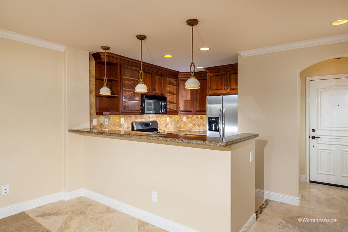 7411 Herschel Avenue La Jolla, CA 92037 - Photo 12 of 24