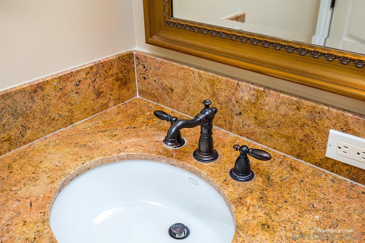 7411 Herschel Avenue La Jolla, CA 92037 - Photo 18 of 24